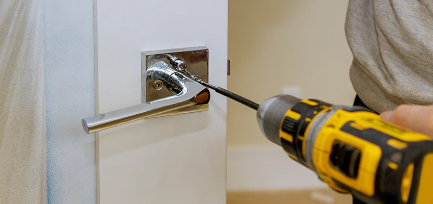 After-hours Locksmith  For Lock Troubleshooting in Bartlett, Illinois